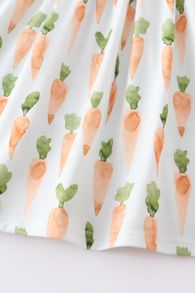 Carrot print ruffle girl set